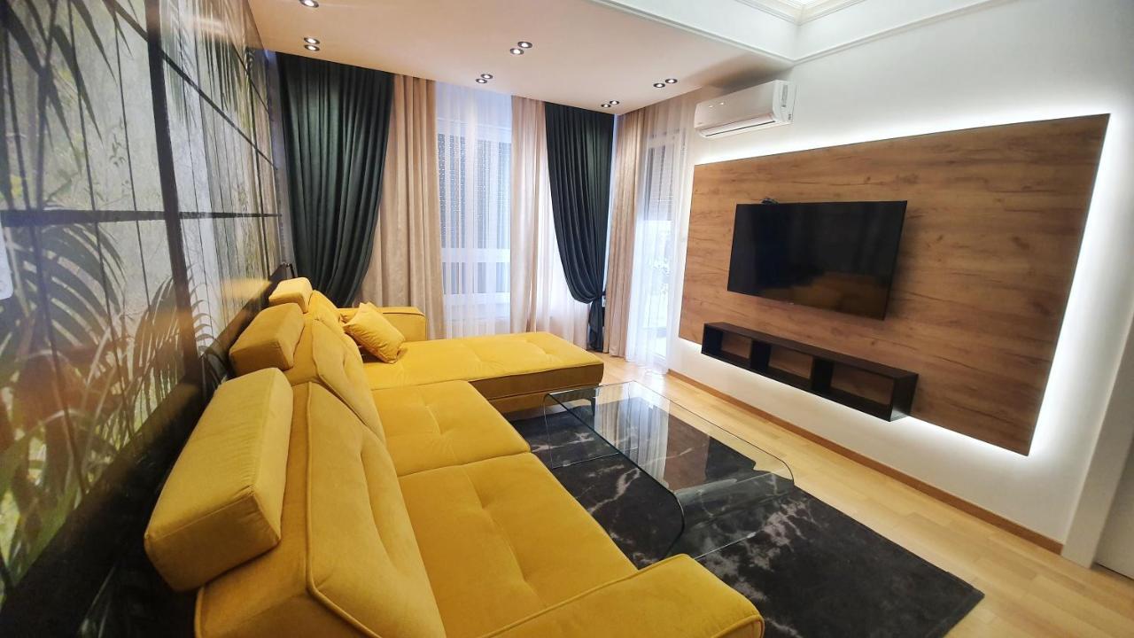 The Main Square Apartments Banja Luka Luaran gambar