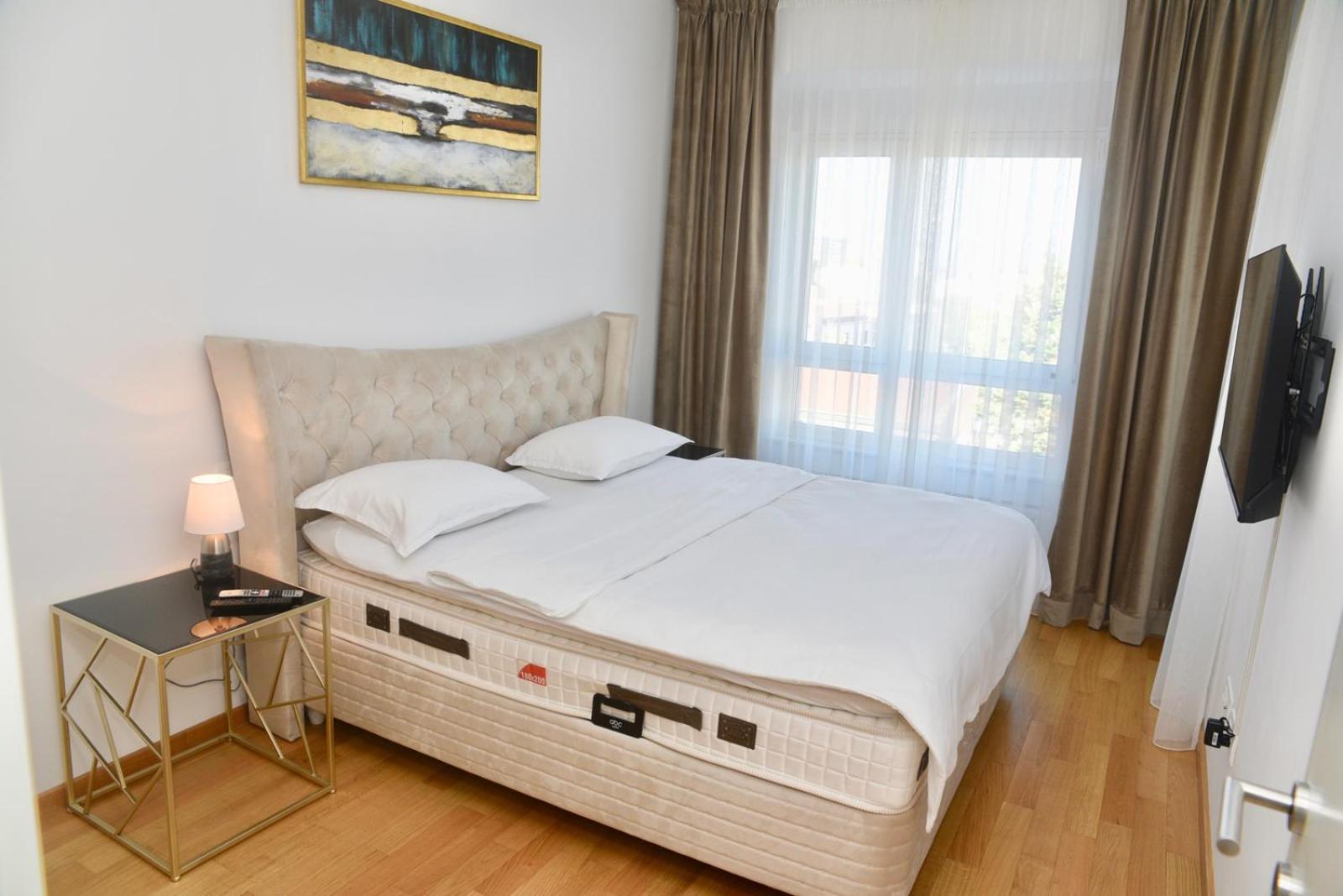 The Main Square Apartments Banja Luka Bilik gambar